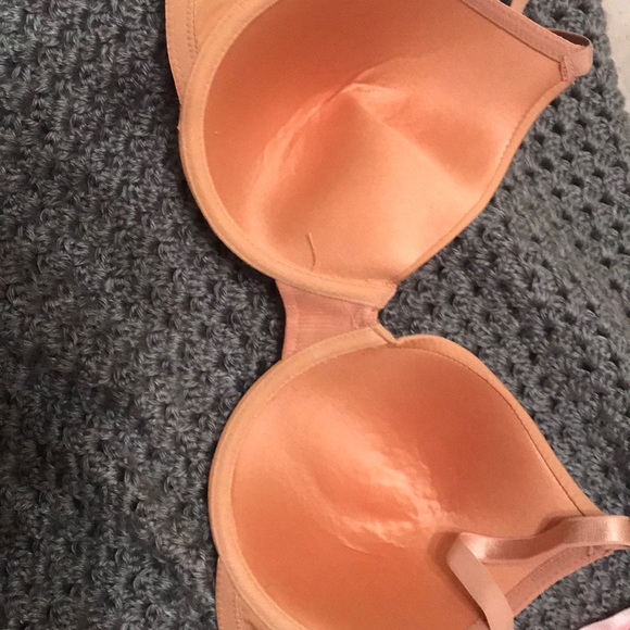 Bra - Picture 2 of 3